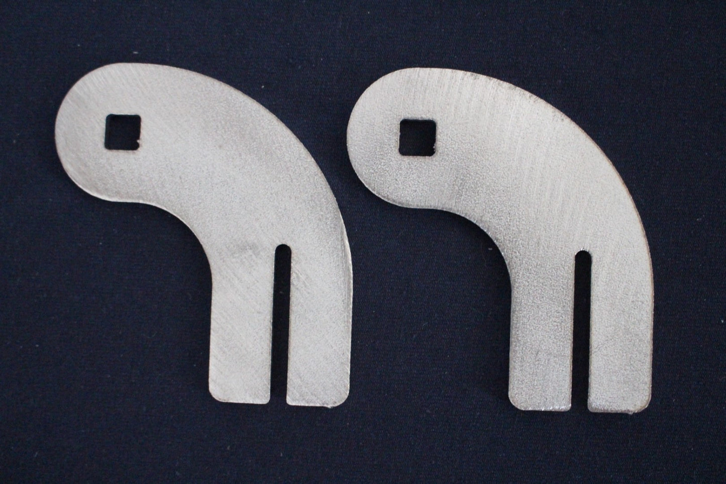 Flammlachs Bretthalter und Steckerlfischhalter in einem - LEO - Der Multihalter