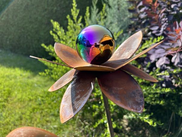 Metallblume EMILY Beetstecker Gartenstecker Patina Edelrost sehr dekorativ