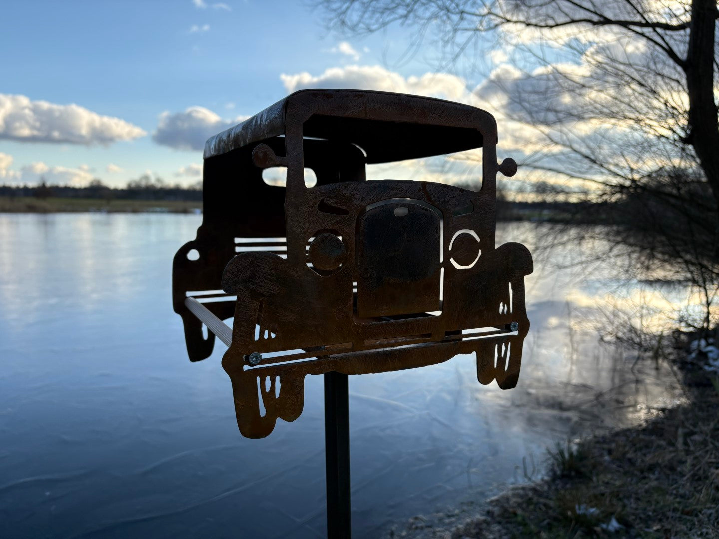 Ford Model A Oldtimer Vogelhäuschen Vogelfutterhäuschen Vogelhaus Mega cool Handarbeit aussergewöhnlich