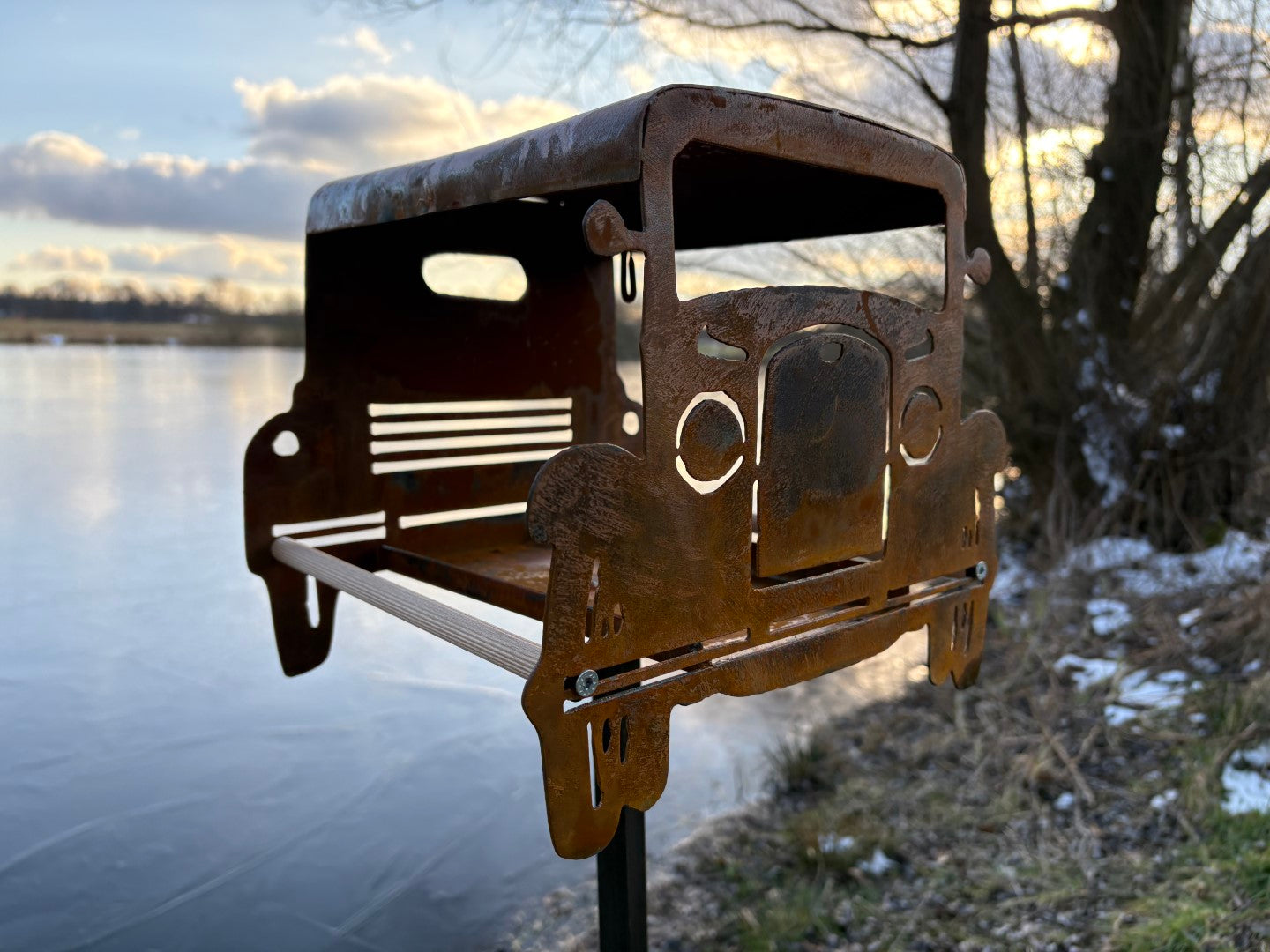 Ford Model A Oldtimer Vogelhäuschen Vogelfutterhäuschen Vogelhaus Mega cool Handarbeit aussergewöhnlich