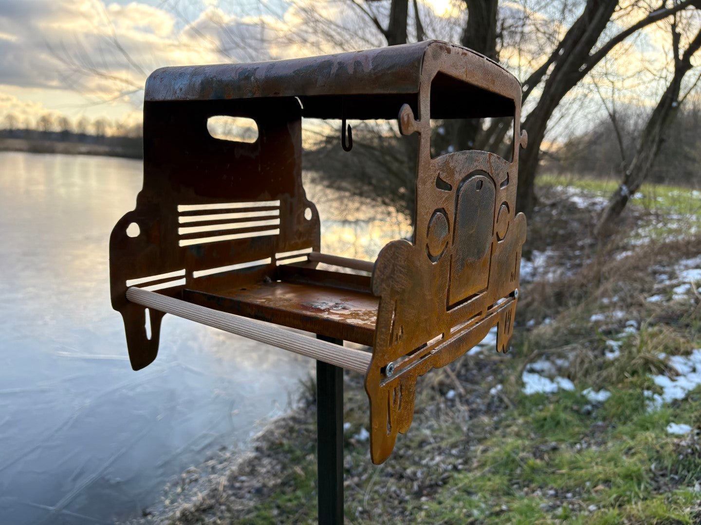 Ford Model A Oldtimer Vogelhäuschen Vogelfutterhäuschen Vogelhaus Mega cool Handarbeit aussergewöhnlich