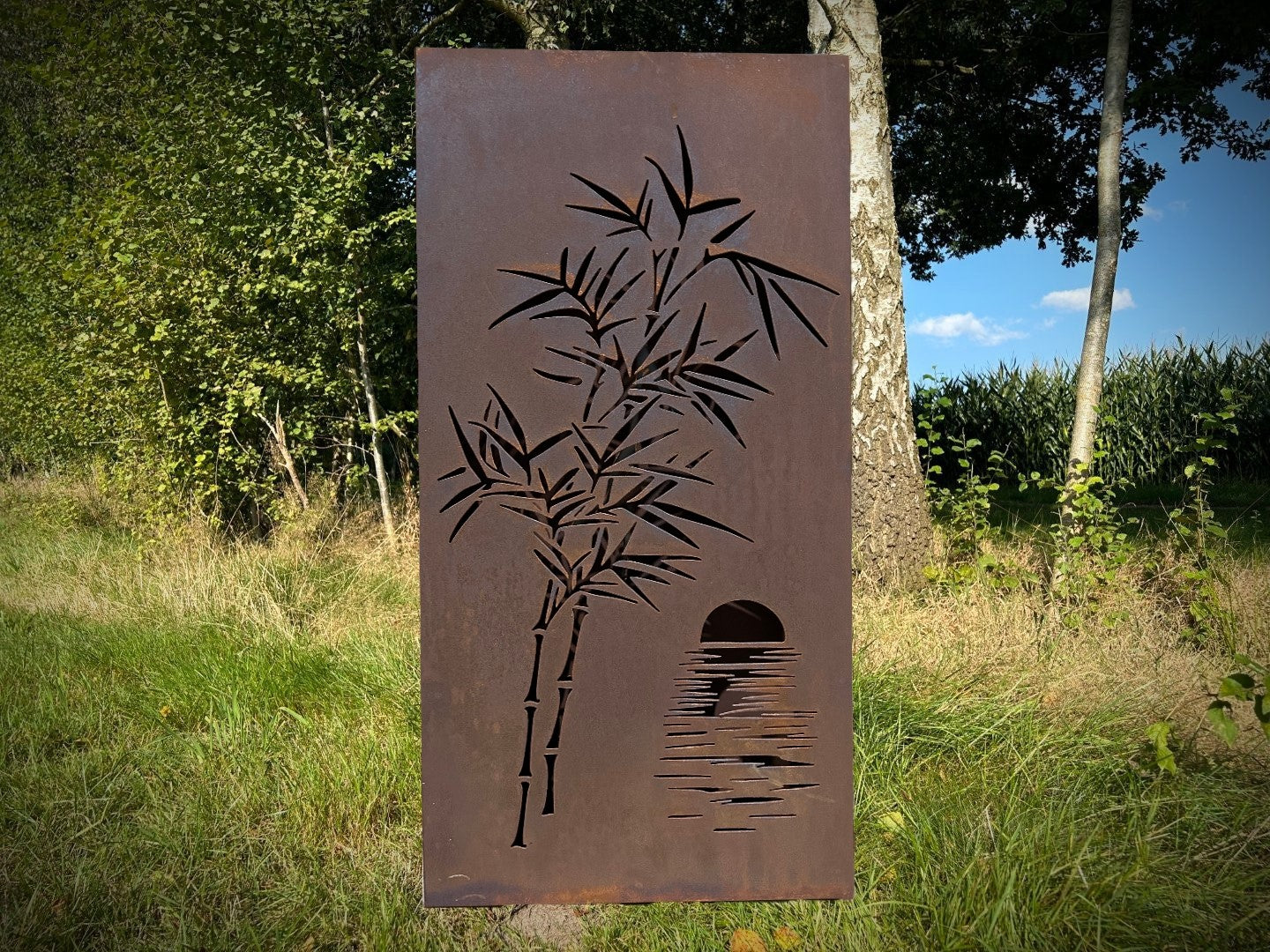 Hingucker Stele Sichtschutz BAMBUS IM SONNENUNTERGANG