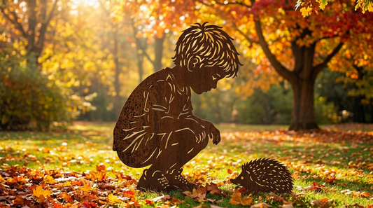 Junge mit Igel